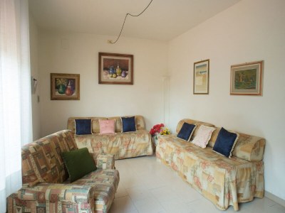 Apartment Holiday Home in Chianti with Pool & Garden - Features photo 7