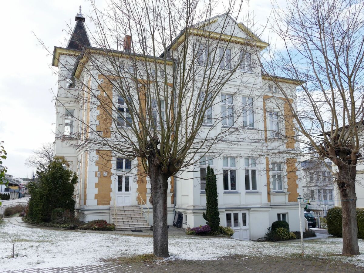 Holiday apartment Ferienwohnungen in liebevoll restaurierter Villa - Outdoor photo 2