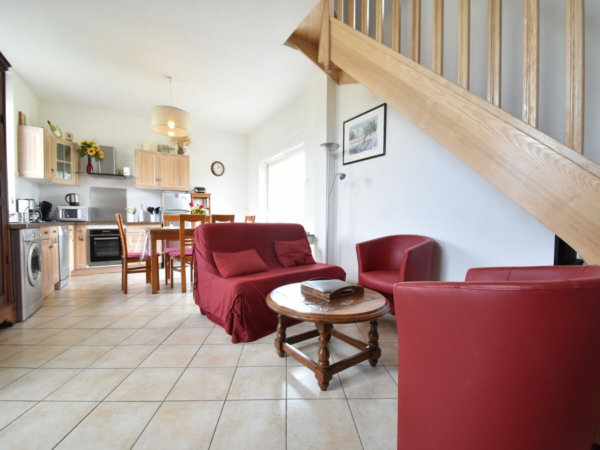 Holiday house Ferienhaus in Crux-la-Ville am See
