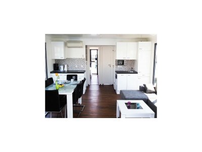 House boat Hausboot in Boltenhagen - Features photo 13