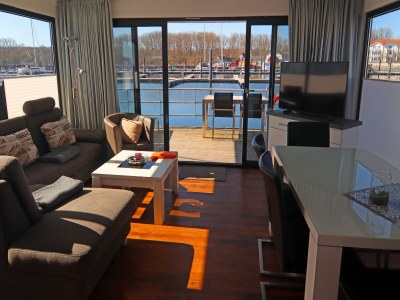 House boat Hausboot in Boltenhagen - Features photo 27