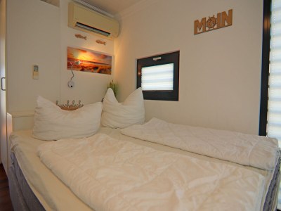 House boat Hausboot in Boltenhagen - Features photo 24