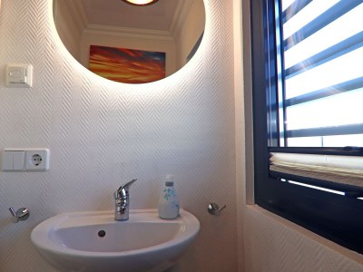 House boat Hausboot in Boltenhagen - Features photo 35