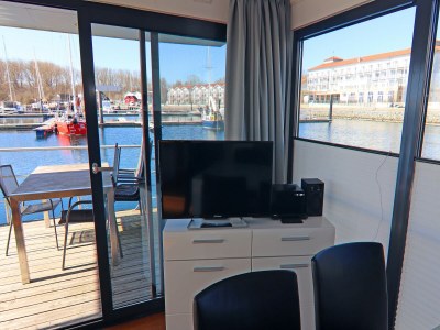 House boat Hausboot in Boltenhagen - Features photo 22