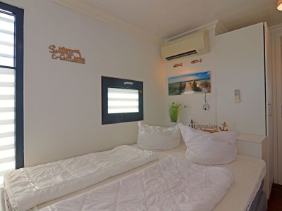 House boat Hausboot in Boltenhagen - Features photo 38