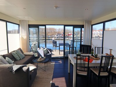 House boat Hausboot in Boltenhagen - Features photo 26
