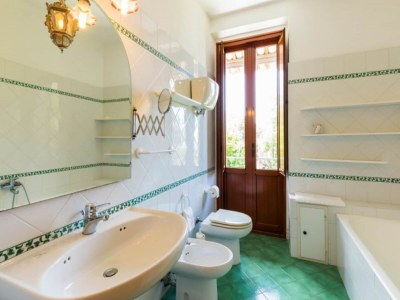 Villa Geräumige Villa in Kalabrien mit Gemeinschaftspool - Features photo 37