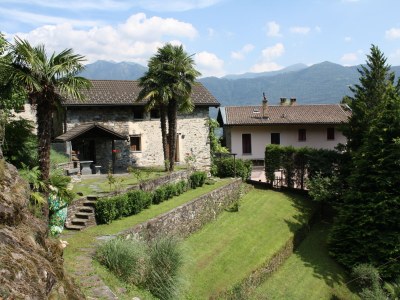 Holiday house Casa Bellavista, Delux in Gudo - Holiday house