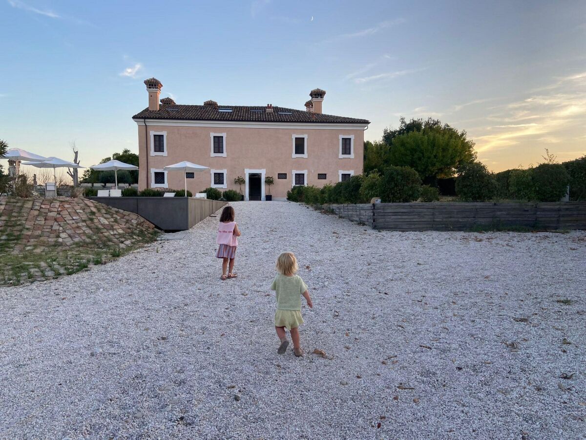 Villa Manor in Marche near Adriatic Beaches - Outdoor photo 2