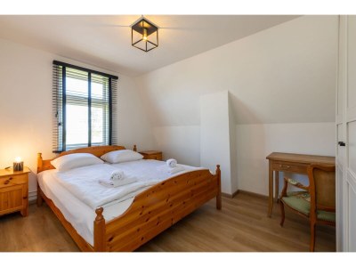 Holiday house Bungalow in Sint Maartenszee near dunes - Features photo 22