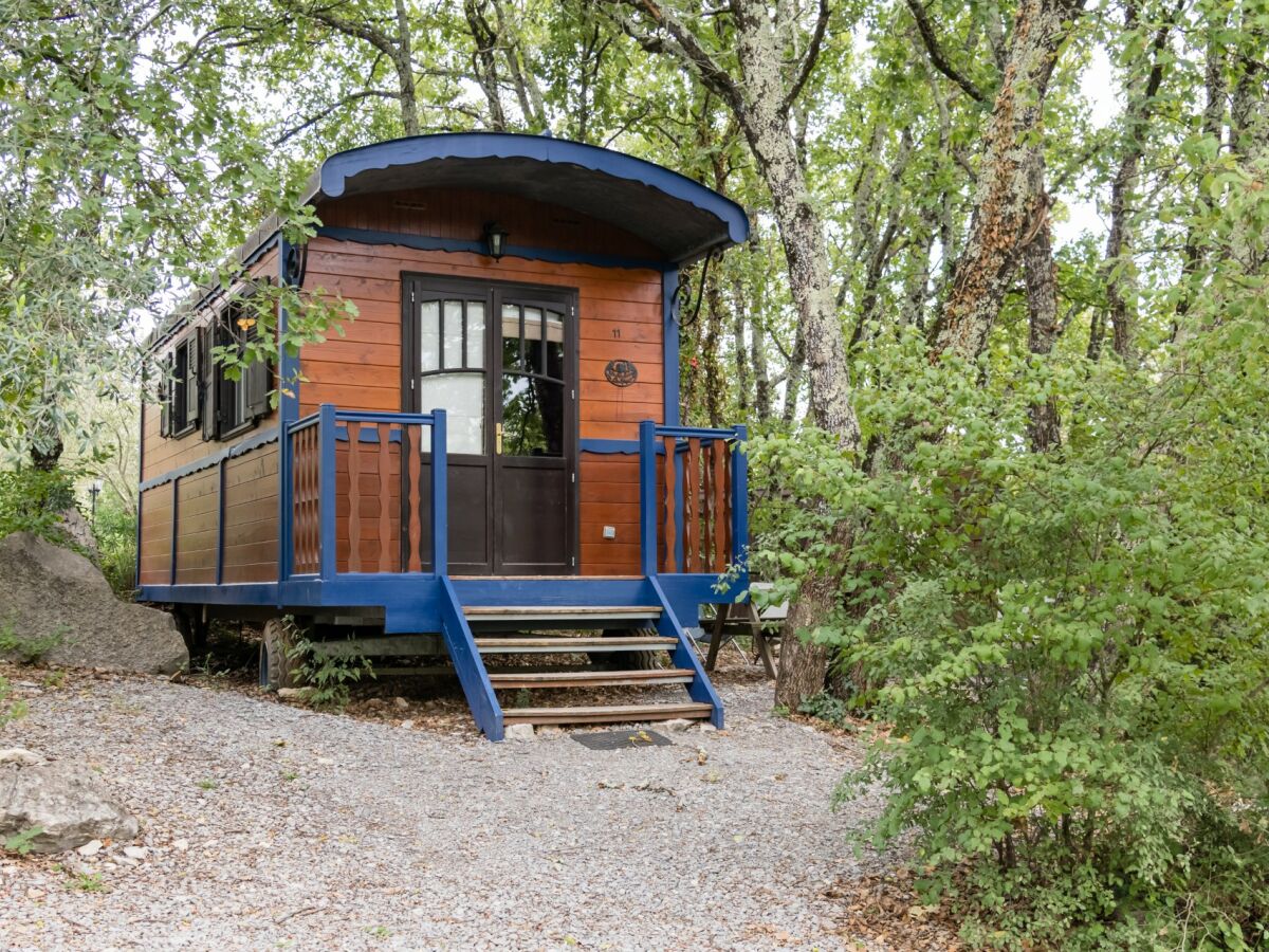 Cottage Roulottes de Saint Cerice