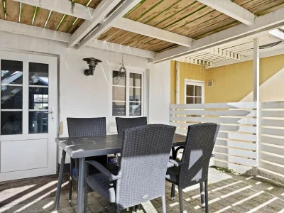 Holiday house Charmante Oase in Lokken -- By Traum Ferienwohnungen in Løkken - Holiday house