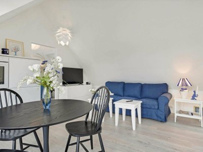 Holiday house Gemutlicher Ruckzug in Lokken -- By Traum Ferienwohnungen - Outdoor photo 8
