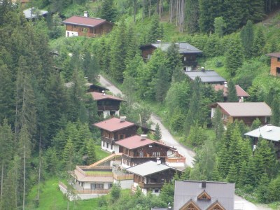 Apartment Chalet in Hochfügen near Ski Slopes - Outdoor photo 9