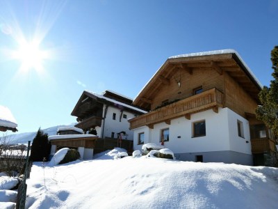 Holiday house Chalet in Fügen near Spieljoch Ski Lift - Outdoor photo 3