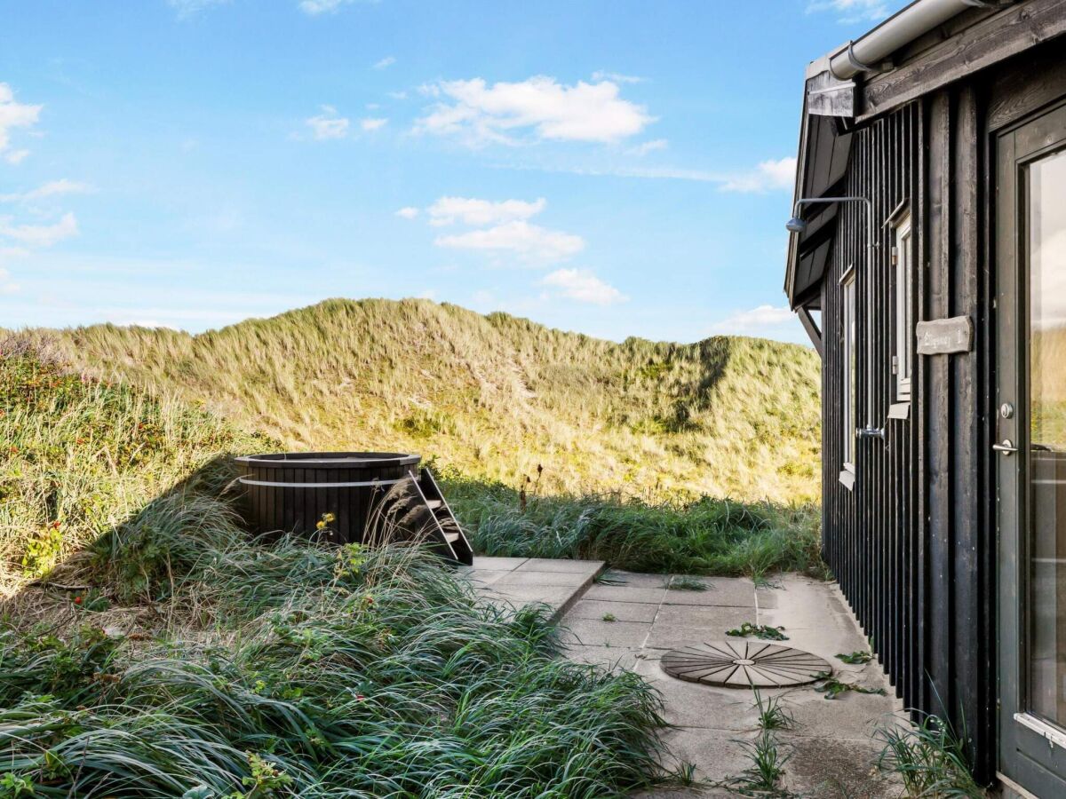 Holiday house Ruhiger Ruckzug in Lokken -- By Traum Ferienwohnungen - Outdoor photo 4
