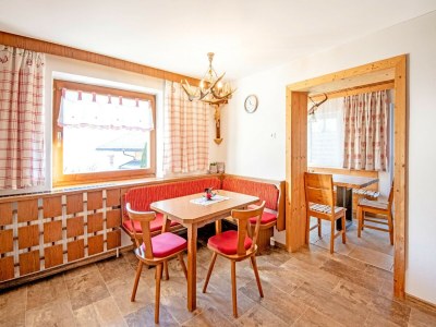 Holiday house Chalet in Fügen near Spieljoch Ski Lift - Features photo 16