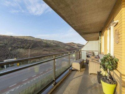 Apartment Beachside apartment with balcony - Outdoor photo 6