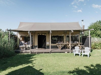 Holiday house Comfortable lodge with patio - Outdoor photo 6