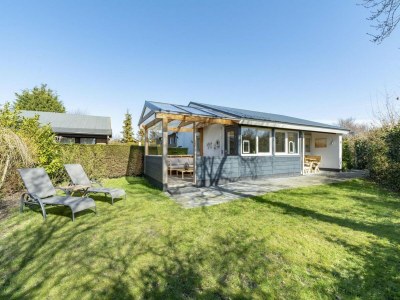 Holiday house Cozy holiday home near dunes in Sint Maartenszee - Holiday house