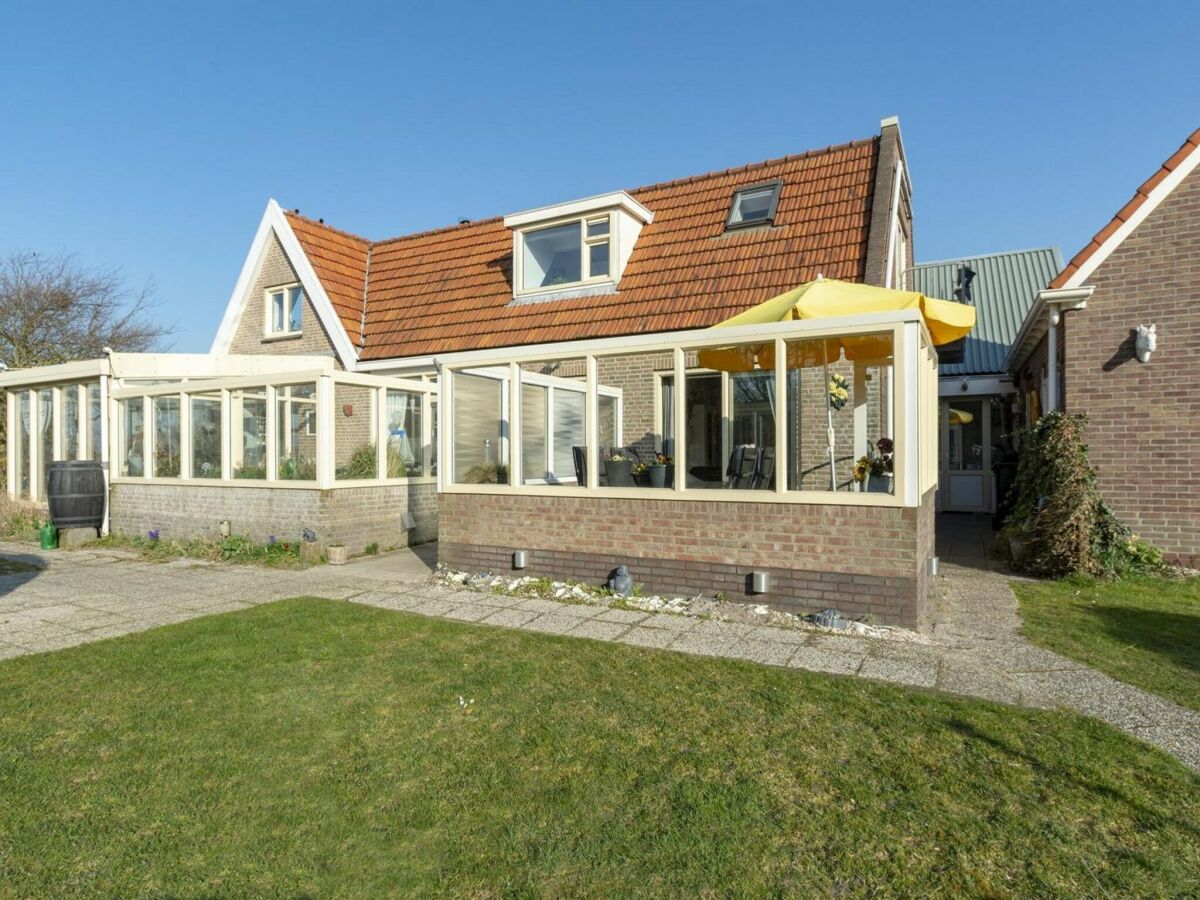 Bungalow Gorgeous holiday home by the beachside - Outdoor photo 4