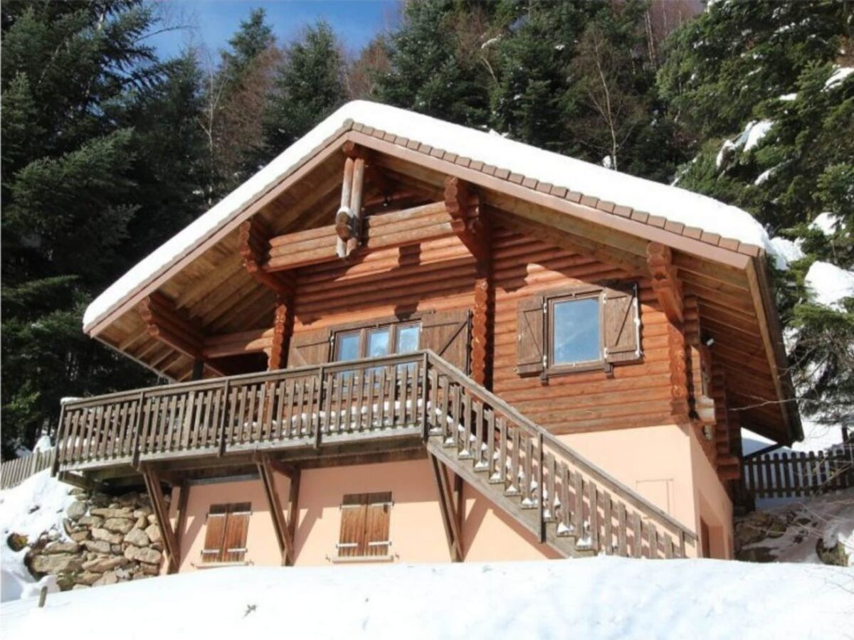 Chalet Chalet in La Bresse with Hot Tub & Mountain Views