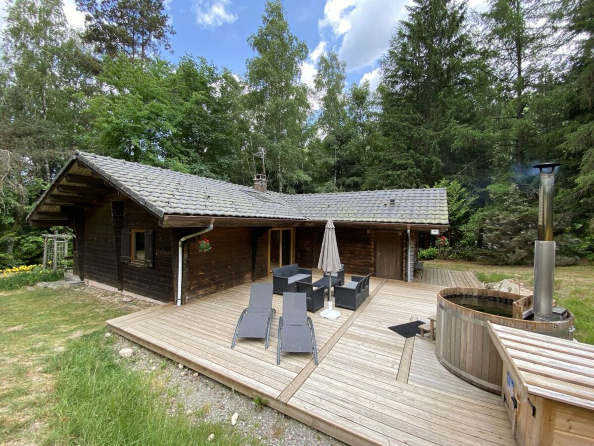 Chalet Chalet nahe malerischem See in Frankreich