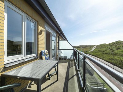 Apartment Modern beach side home - Outdoor photo 17