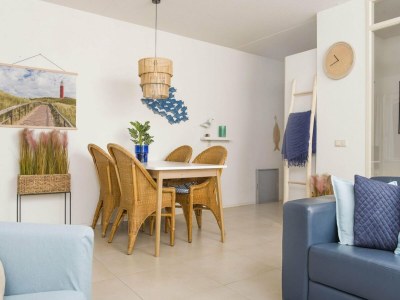 Apartment Seaside home with terrace - Outdoor photo 16