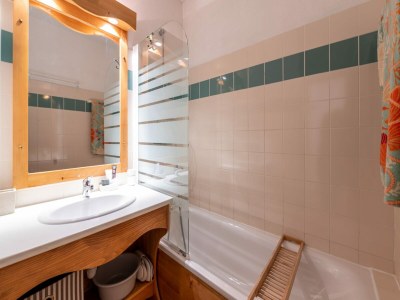 Apartment Alpine Escape in Chamrousse - Features photo 9