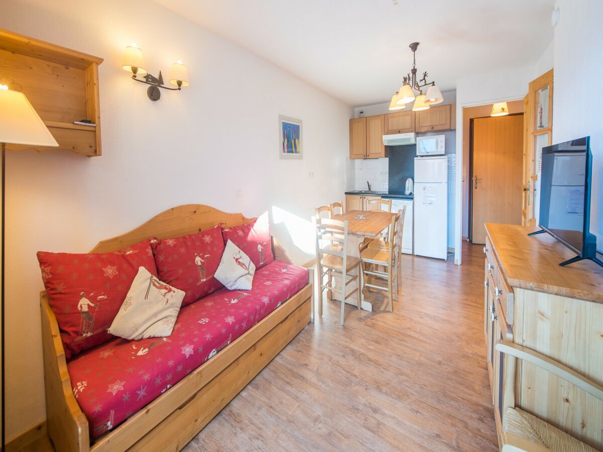 Apartment Apartment in Orcières with Ski Slope Access