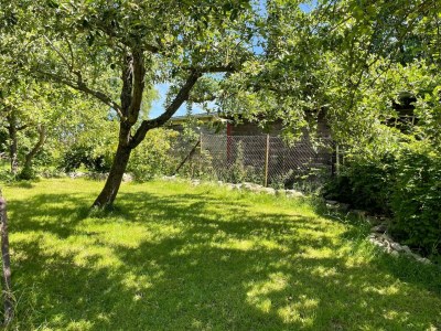 Apartment Retreat with Garden & Family Amenities - Outdoor photo 9