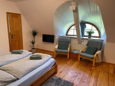 Apartment Retreat with Garden & Family Amenities - Features photo 29