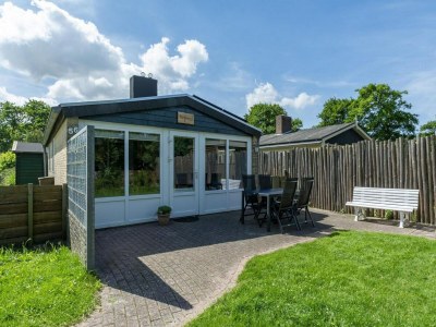 Holiday house Beachside holiday home with garden - Outdoor photo 31