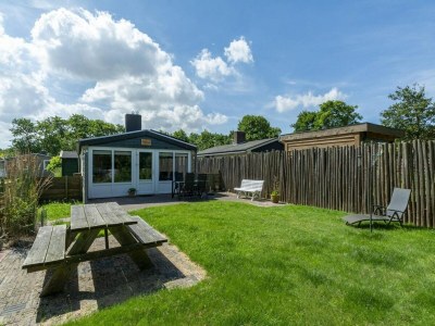 Holiday house Beachside holiday home with garden - Outdoor photo 36