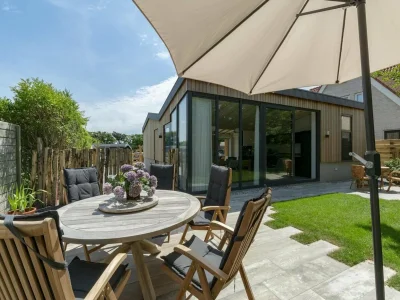 Bungalow Attractive home with terrace - Outdoor photo 2
