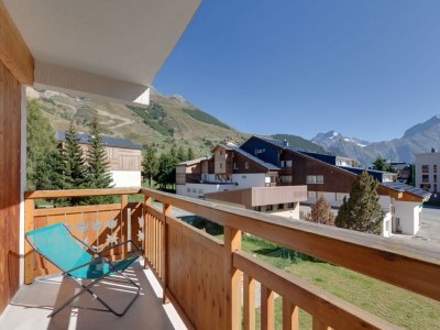 Apartment Cozy Ski Retreat with Views - Outdoor photo 3