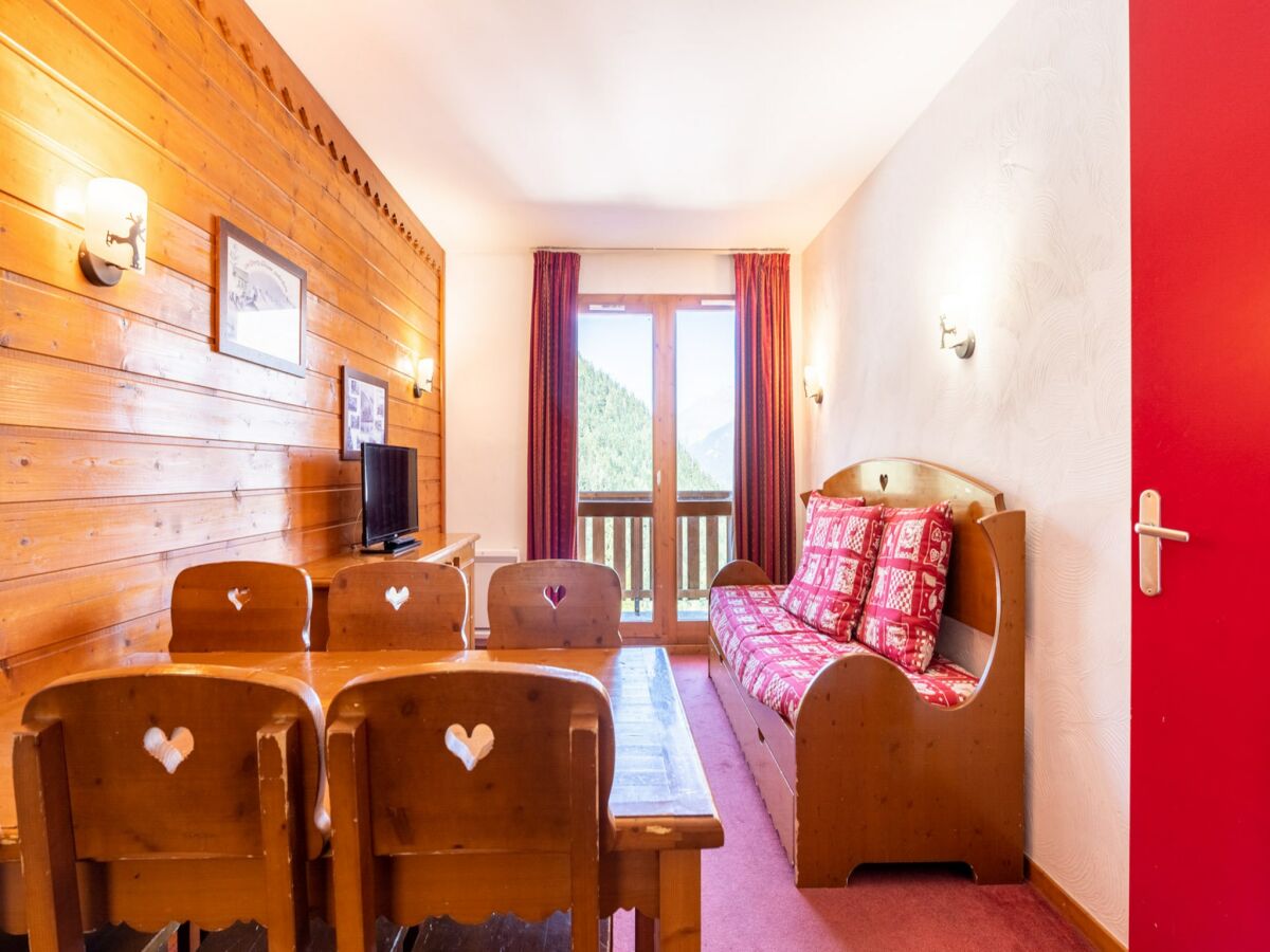 Apartment Apartment in Modane with Ski Slope Access