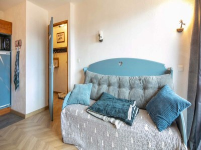 Apartment Apartment in France with Pool & Mountain Views - Features photo 5