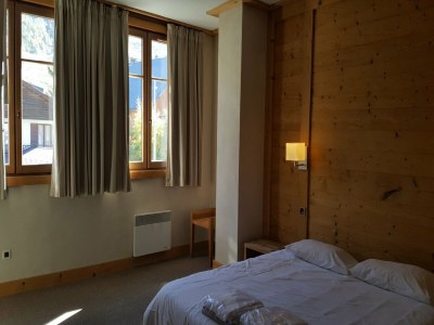 Apartment Modern Retreat for 8 Guests - Features photo 9