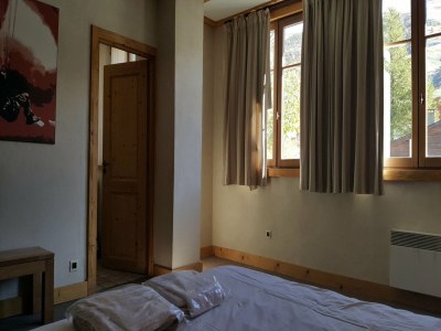 Apartment Modern Retreat for 8 Guests - Features photo 14