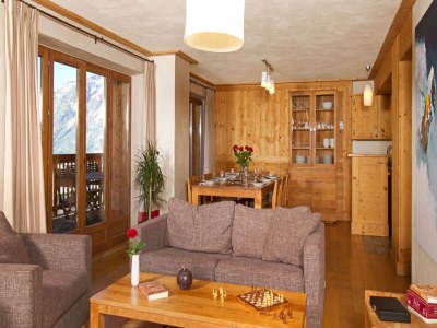 Apartment Spacious Retreat for 10 Guests - Features photo 15
