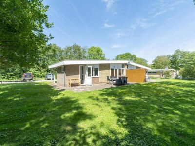 Bungalow Cozy Bungalow with Patio - Outdoor photo 11