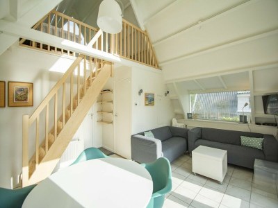 Holiday house Radiant seaside holiday home - Holiday house