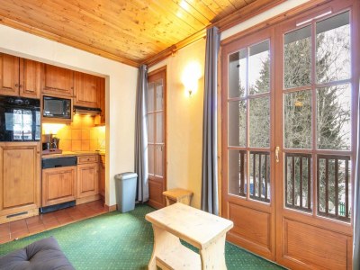 Apartment Stylish Apartment Near Slopes - Features photo 9