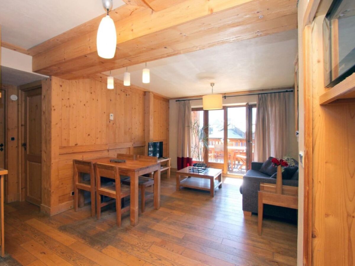 Apartment Apartment with Terrace & Parking - Features photo 2