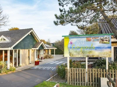 Holiday house Holiday home with pool by the sea - Outdoor photo 24