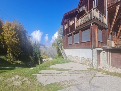 Chalet Alpine Apartment for 6 Guests - Outdoor photo 4