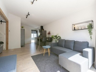 Bungalow Luxurious furnished bungalow with terrace - Outdoor photo 5
