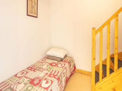 Apartment Apartment in French Alps with Heated Pool - Features photo 15